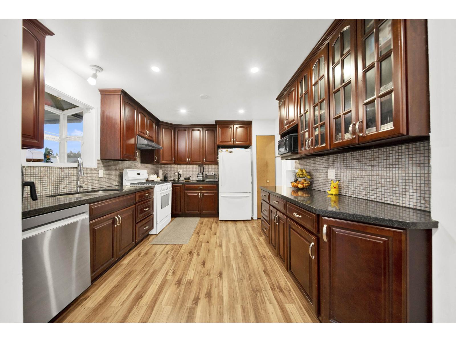 6369 173a Street, Surrey, British Columbia V3S 5J8 - Photo 8 - R3073537