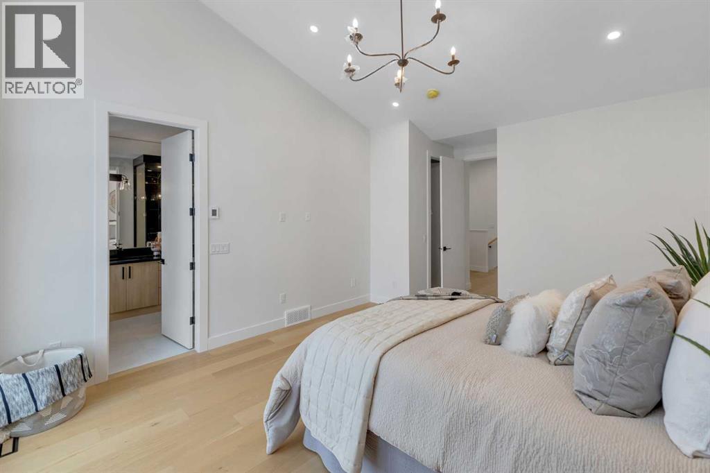 6416 34 Avenue Nw, Calgary, Alberta  T3B 1N1 - Photo 17 - A2274157