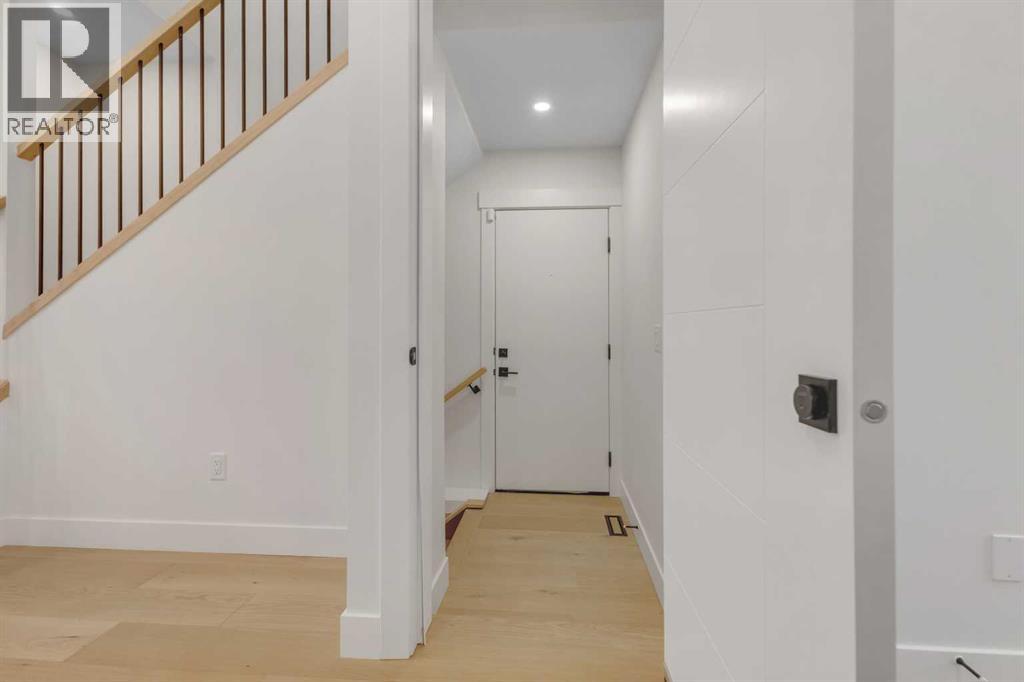 6416 34 Avenue Nw, Calgary, Alberta  T3B 1N1 - Photo 31 - A2274157