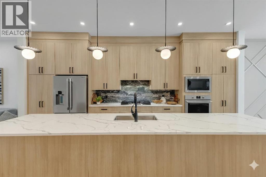 6416 34 Avenue Nw, Calgary, Alberta  T3B 1N1 - Photo 8 - A2274157