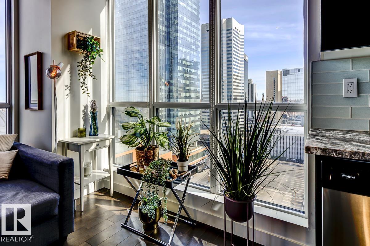 #1403 10238 103 St Nw, Edmonton, Alberta  T5J 0G6 - Photo 2 - E4468050