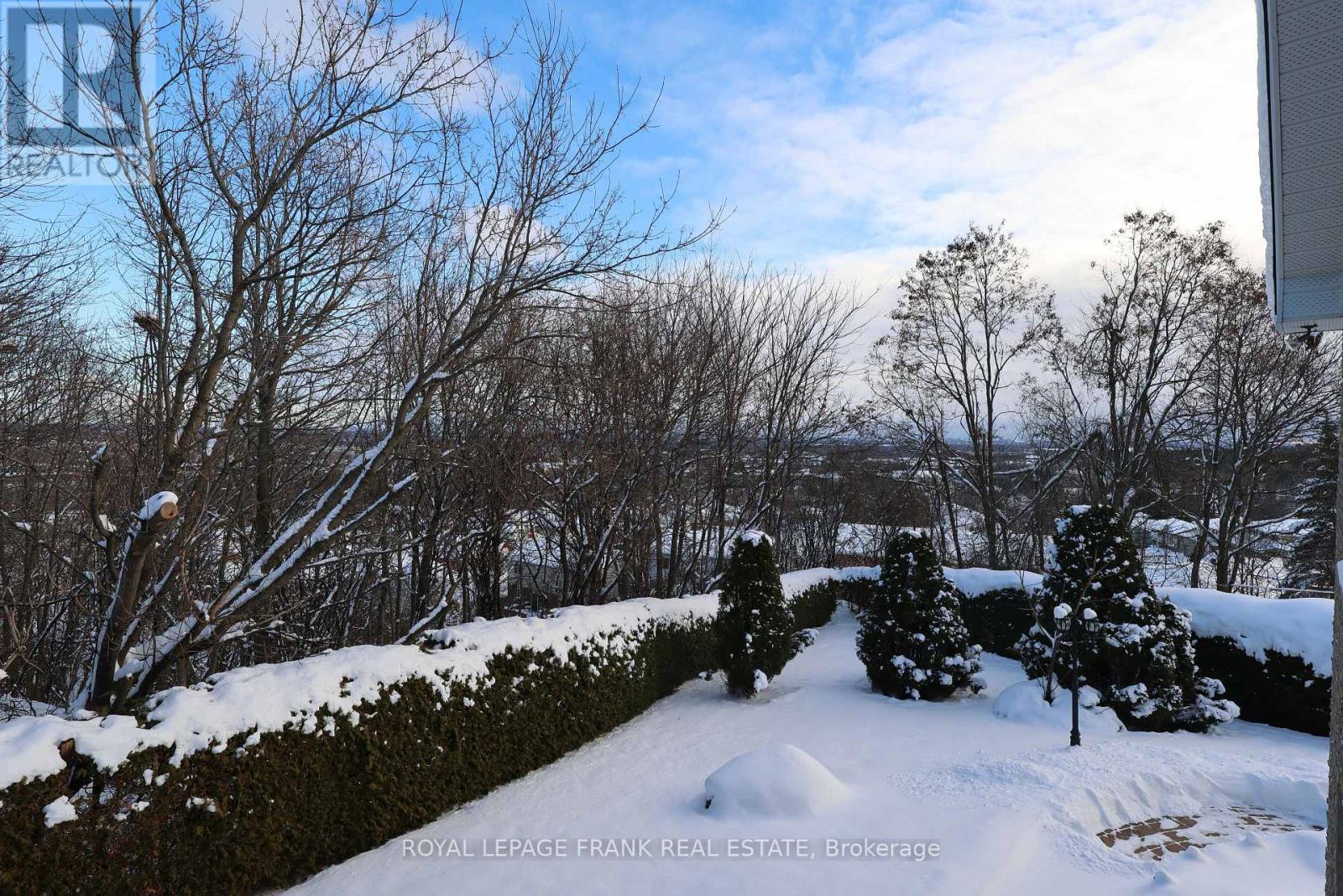 1162 Summit Drive, Peterborough, Ontario  K9J 8A7 - Photo 2 - X12517392