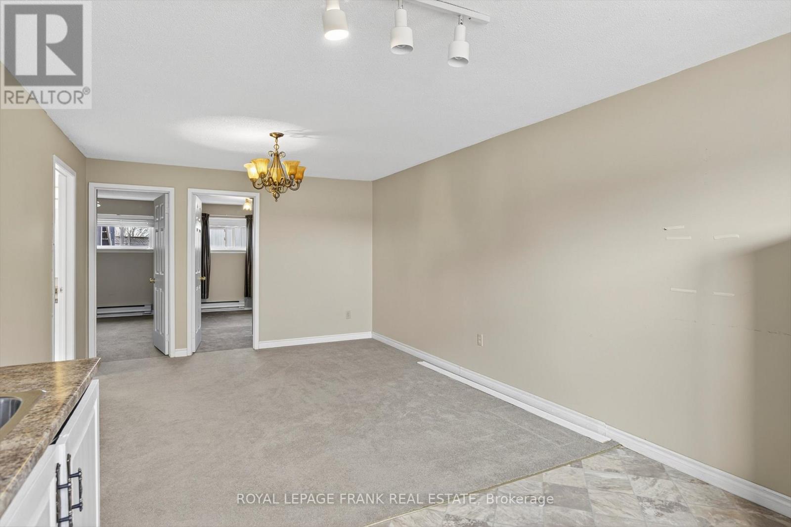 547 Crystal Drive, Peterborough, Ontario  K9J 8H7 - Photo 24 - X12558216