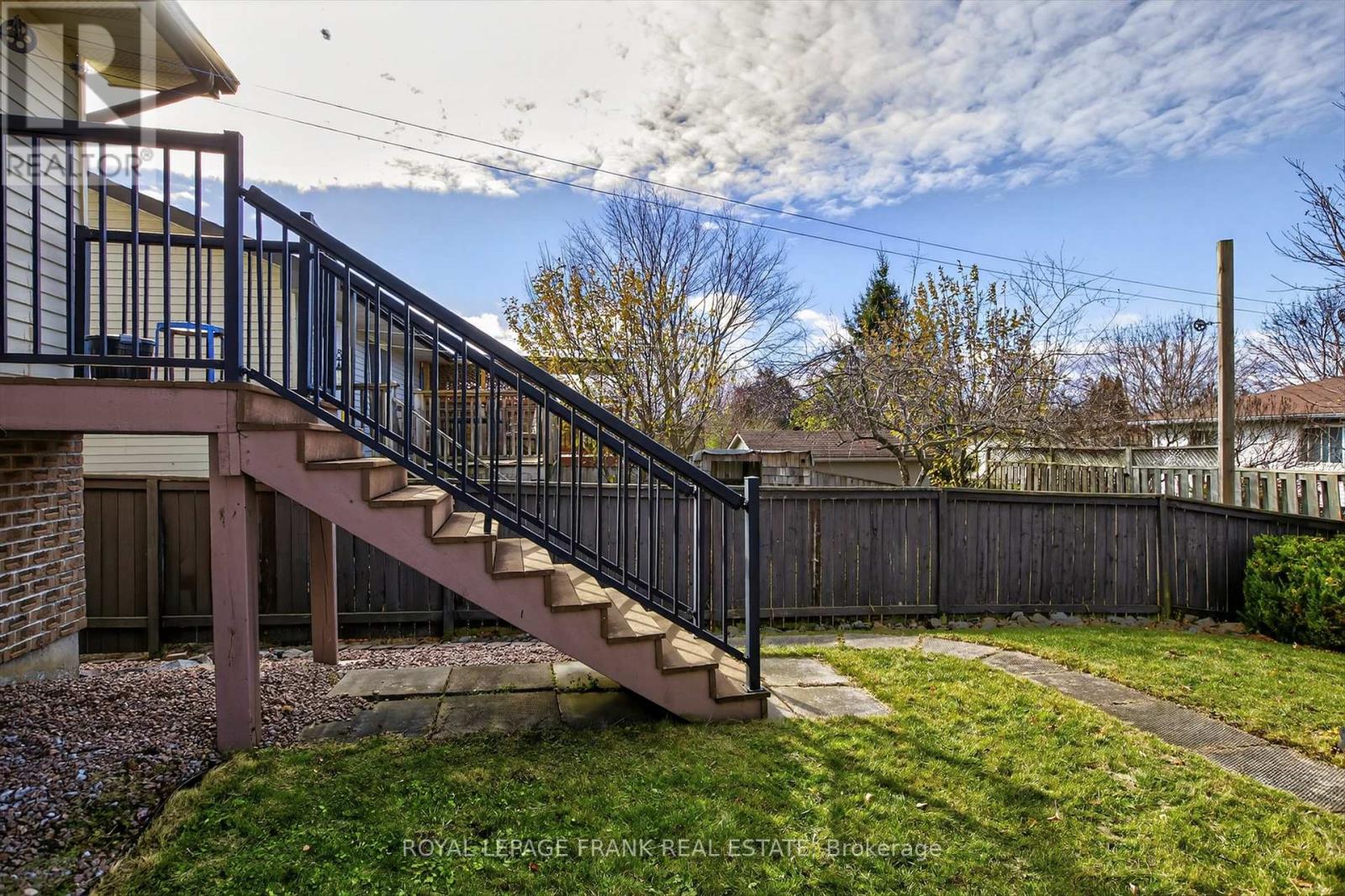 547 Crystal Drive, Peterborough, Ontario  K9J 8H7 - Photo 34 - X12558216