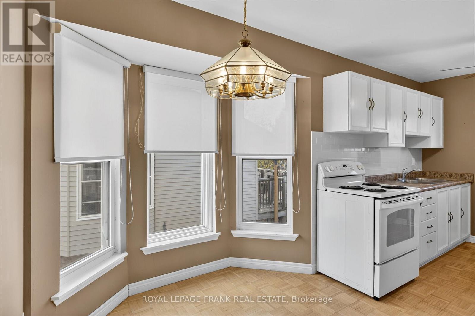 547 Crystal Drive, Peterborough, Ontario  K9J 8H7 - Photo 11 - X12558216