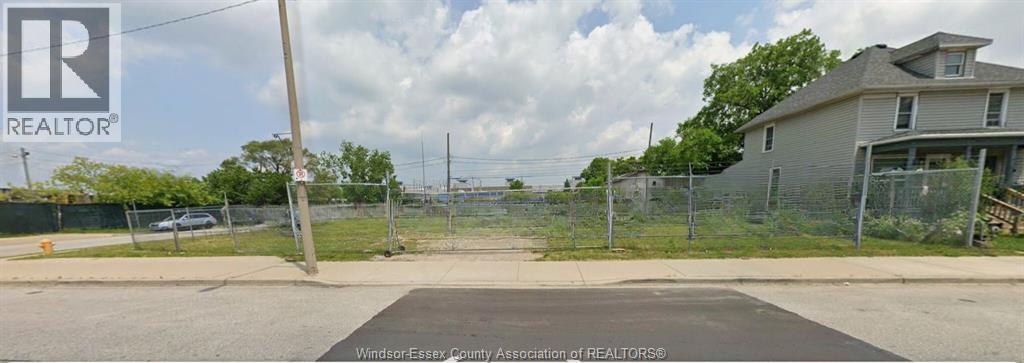 1306 DROUILLARD ROAD, windsor, Ontario