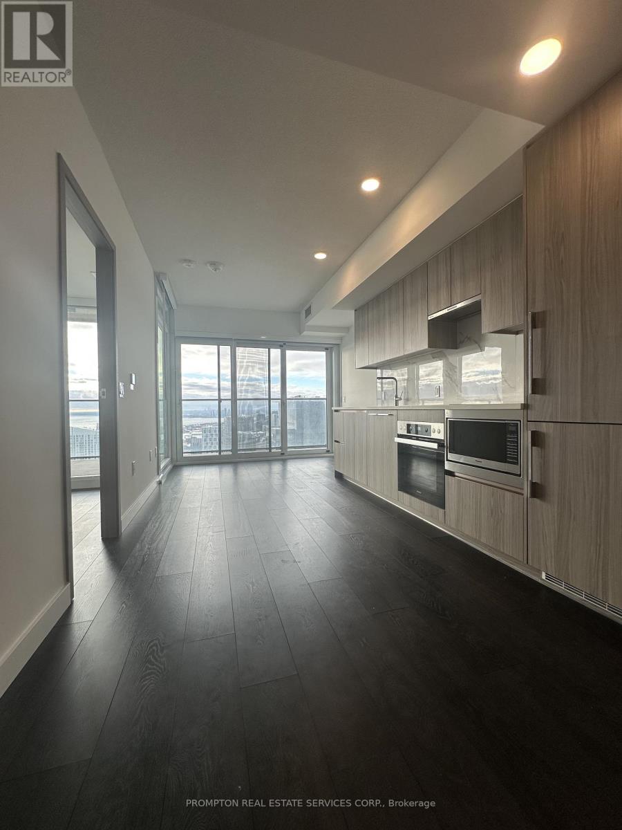 5301 - 3 Concord Cityplace Way, Toronto (Waterfront Communities), Ontario  M5V 0X4 - Photo 10 - C12630784