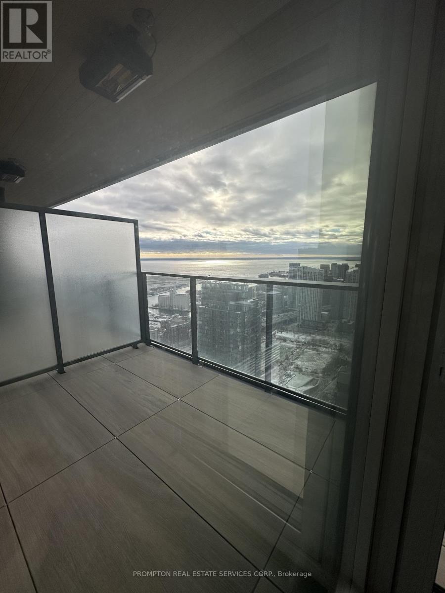 5301 - 3 Concord Cityplace Way, Toronto (Waterfront Communities), Ontario  M5V 0X4 - Photo 17 - C12630784