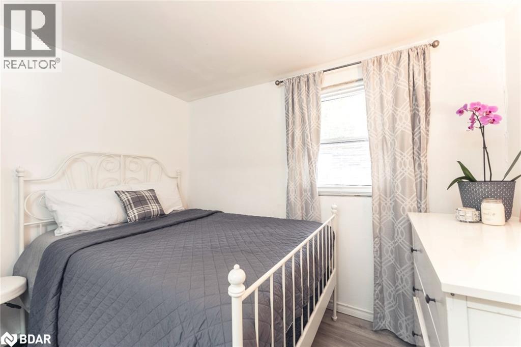 28 Wozniak Road, Penetanguishene, Ontario L9M 1W5 - Photo 8 - 40781465