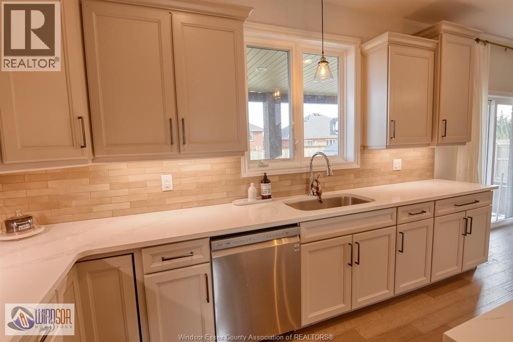 1363 Pascal Avenue, Lakeshore, Ontario N8L 0T6 - Photo 14 - 25031641