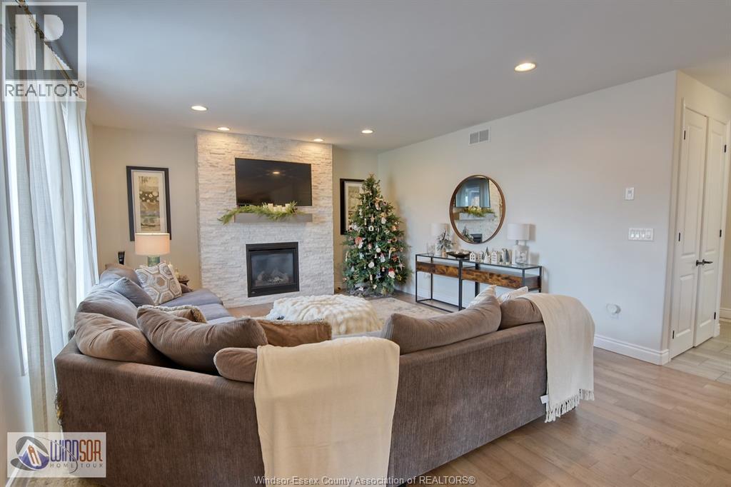 1363 Pascal Avenue, Lakeshore, Ontario N8L 0T6 - Photo 26 - 25031641