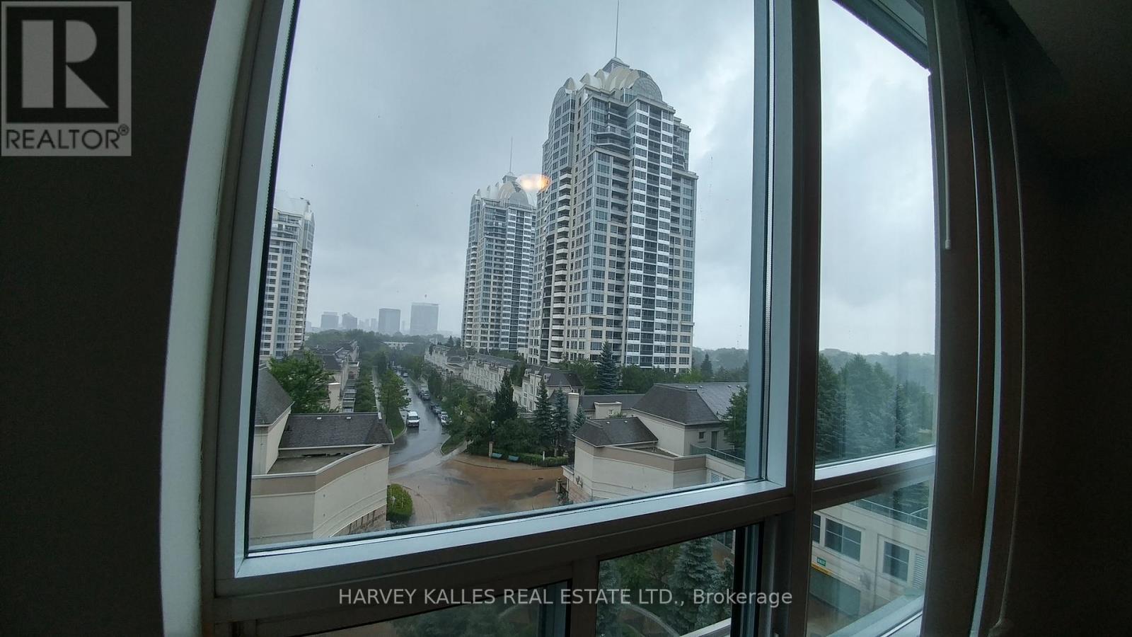 603 - 17 Barberry Place, Toronto, Ontario  M2K 3E2 - Photo 8 - C12617352