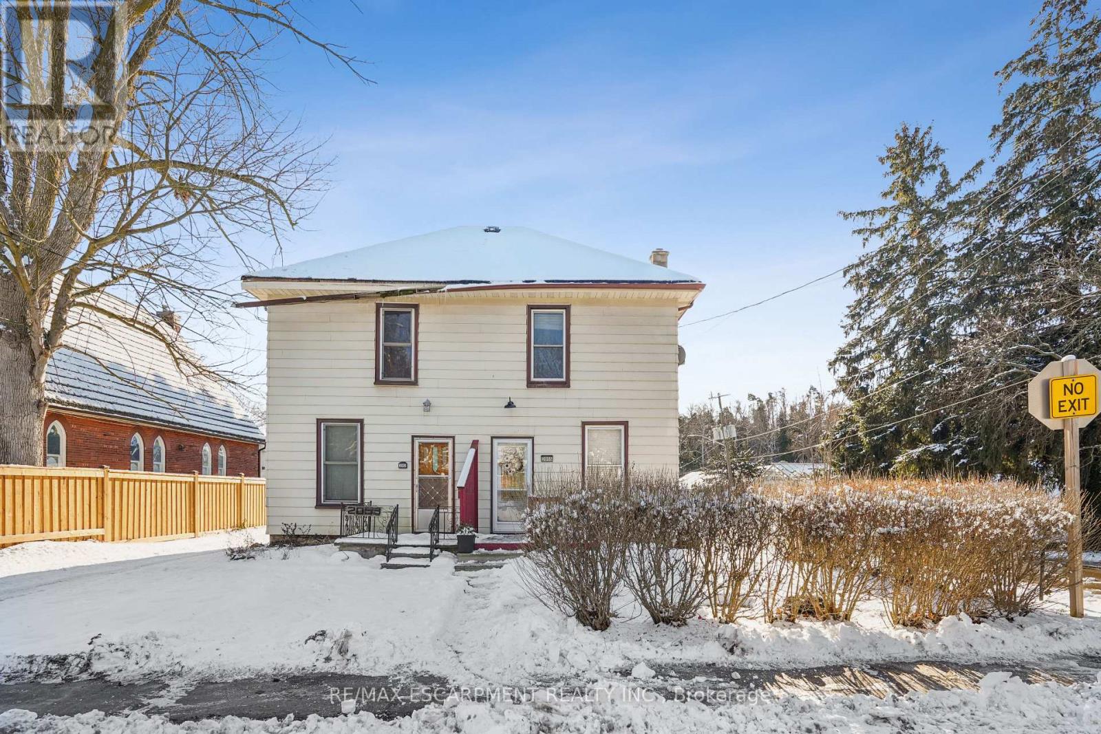 2055 Embleton Road, Brampton, Ontario  L6Y 0E9 - Photo 3 - W12576800