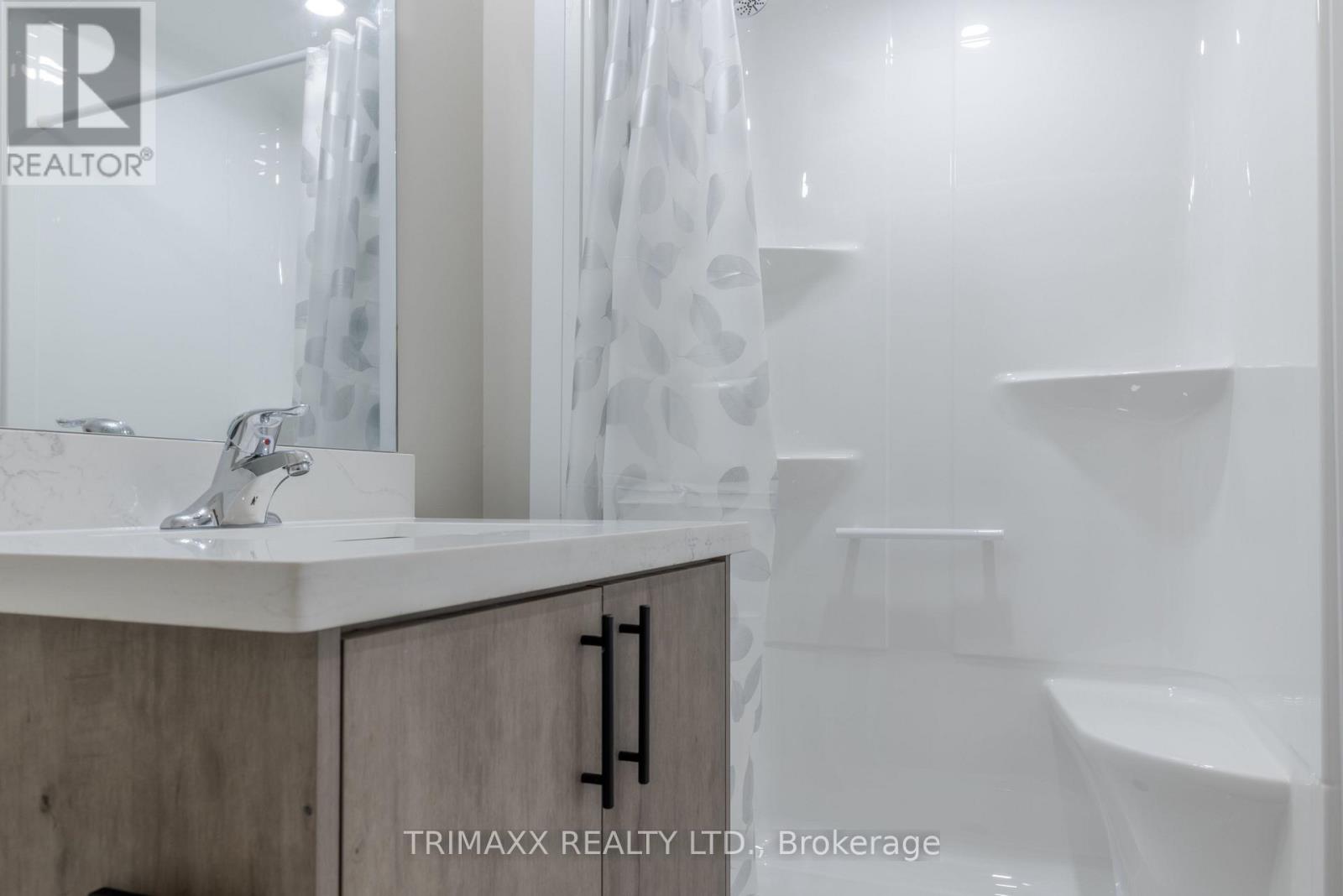 54 Warren Trail, Welland, Ontario L3B 0N8 - Photo 20 - X12630188