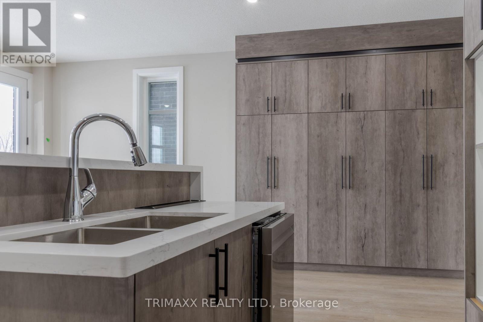 54 Warren Trail, Welland, Ontario L3B 0N8 - Photo 13 - X12630188