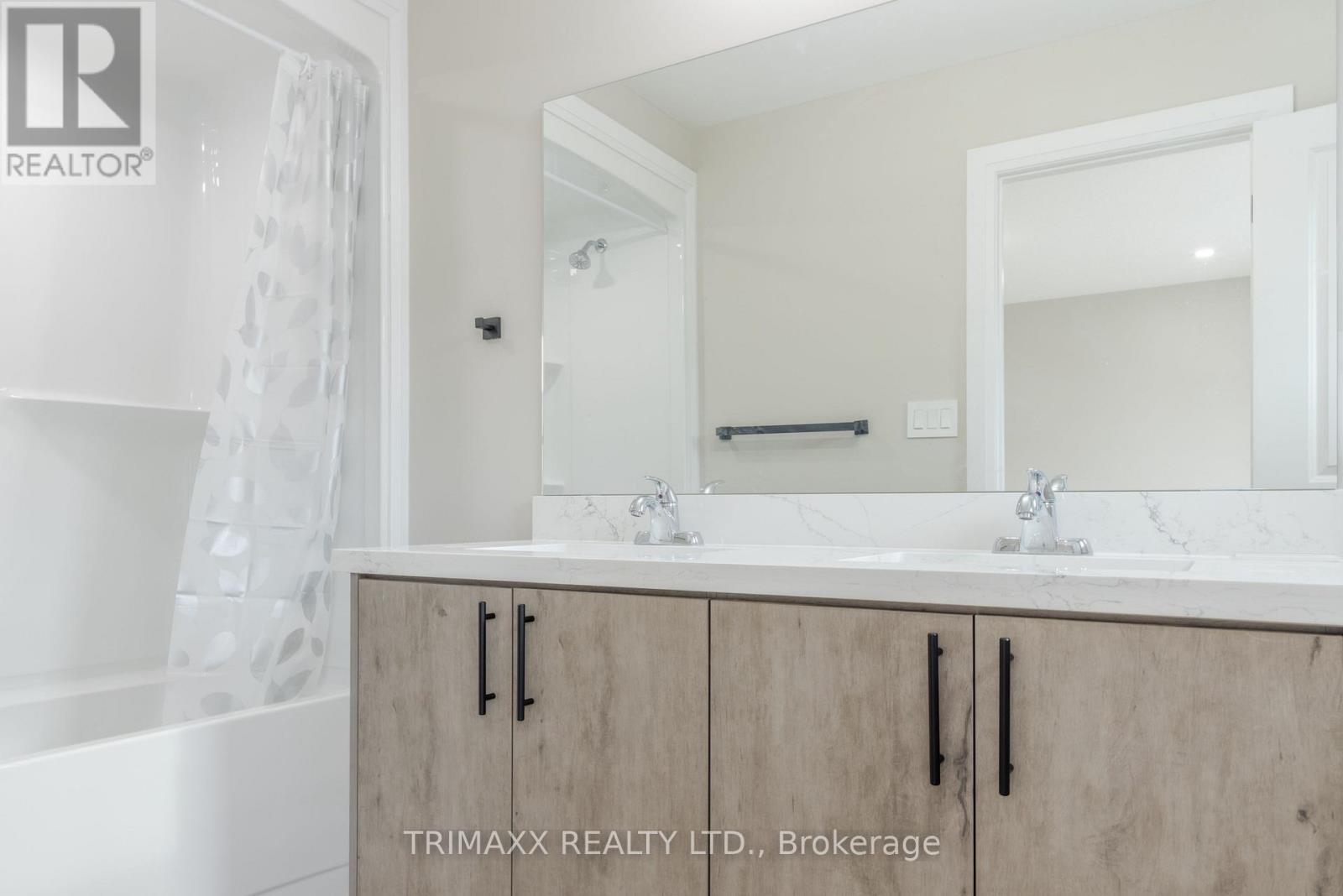 54 Warren Trail, Welland, Ontario L3B 0N8 - Photo 24 - X12630188