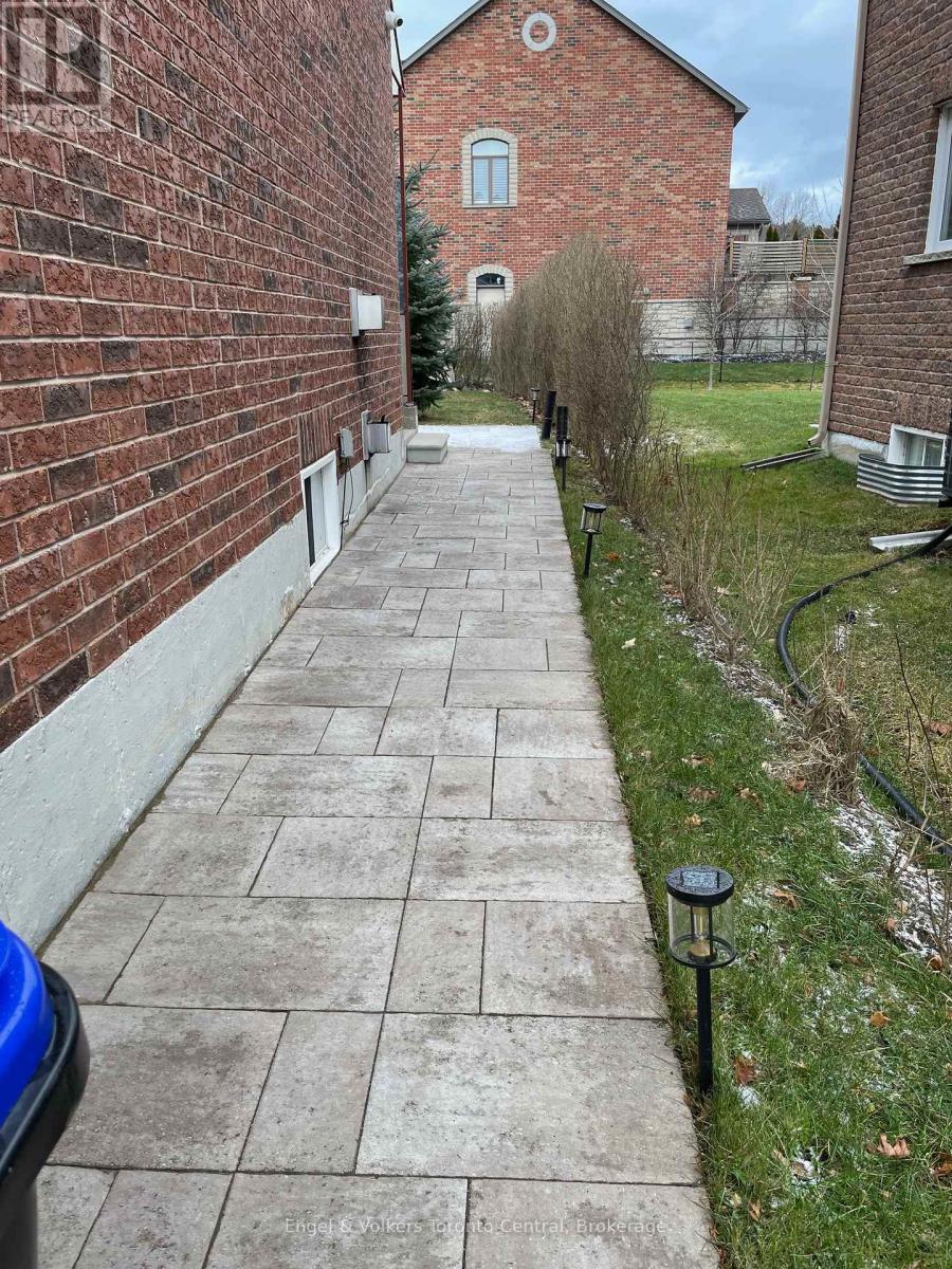 27 Mair Mills Drive, Collingwood, Ontario  L9Y 0A7 - Photo 5 - S12630954