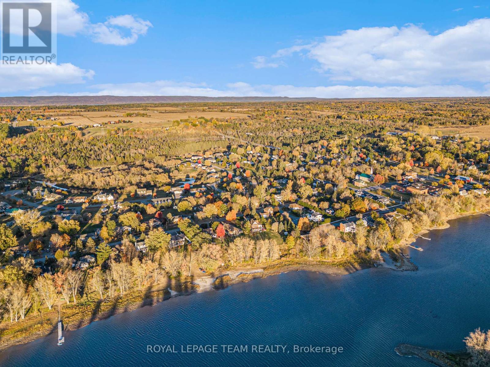 140 Creek Drive, Ottawa, Ontario K0A 1X0 - Photo 43 - X12470959