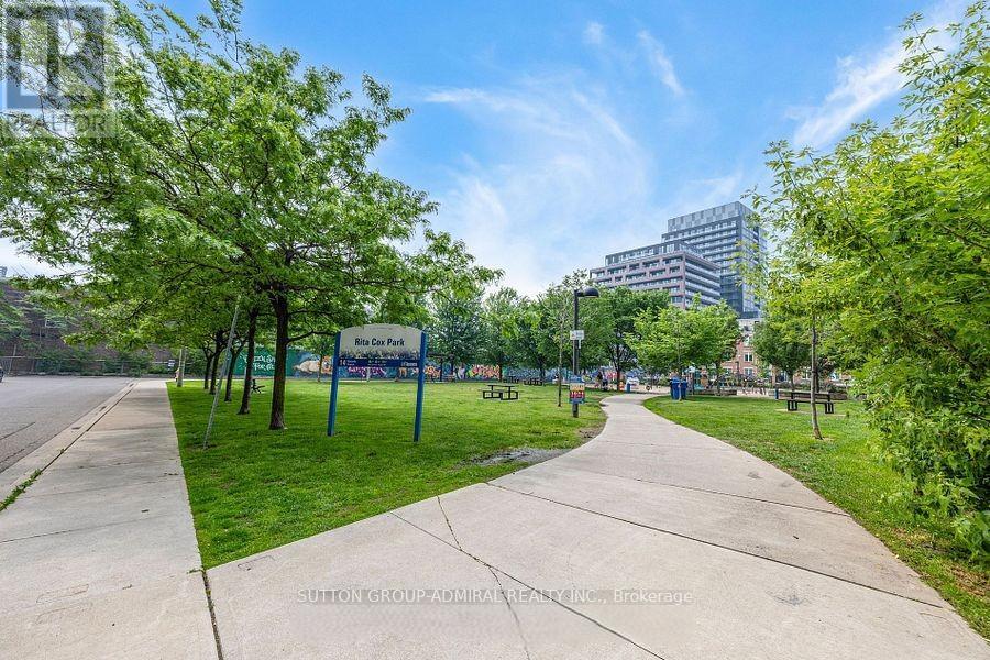 702 - 20 Joe Shuster Way, Toronto, Ontario  M6K 0A3 - Photo 18 - W12630764