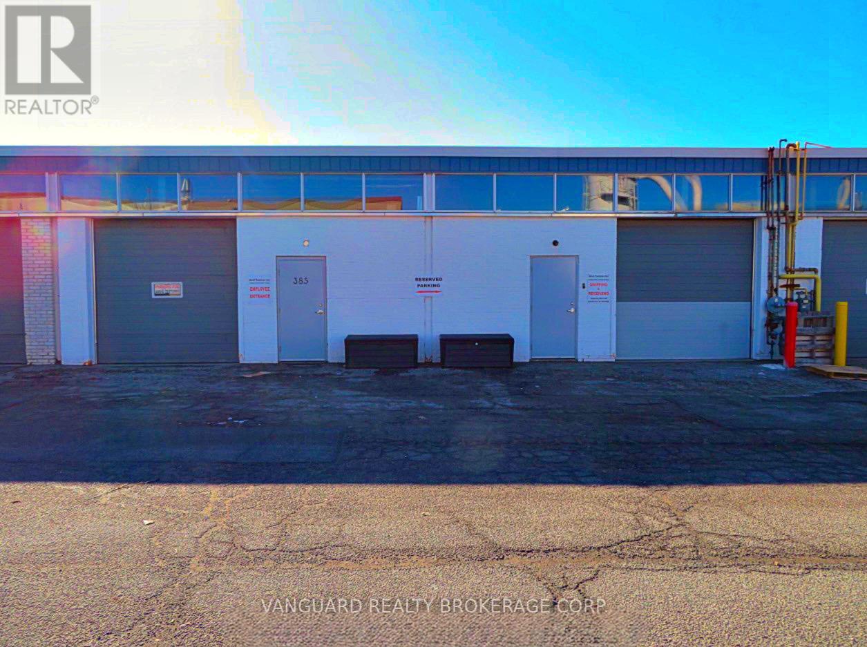 385-387 SIGNET DRIVE, Toronto, Ontario