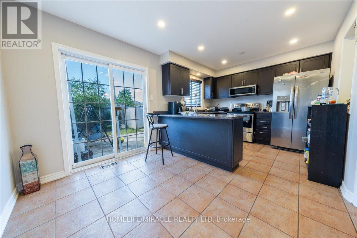 326 Albright Road, Brampton, Ontario  L6X 0H8 - Photo 20 - W12630808