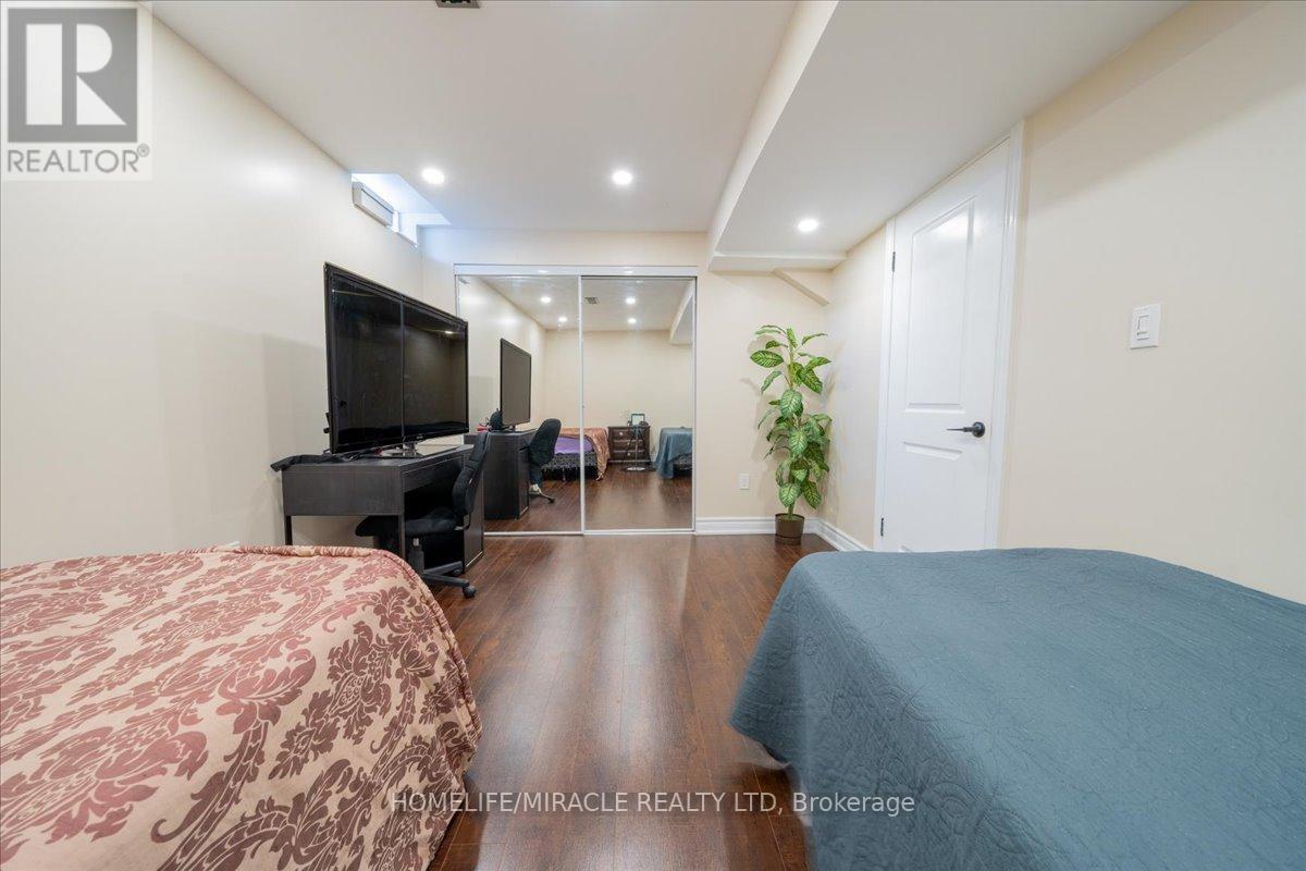 326 Albright Road, Brampton, Ontario  L6X 0H8 - Photo 43 - W12630808