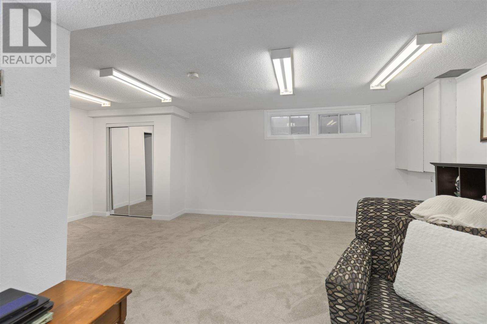 3 Charlotte Dr, Sault Ste. Marie, Ontario P6B 5S6 - Photo 34 - SM253444