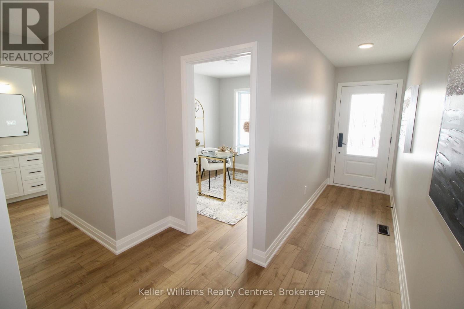 772 18th Street, Hanover, Ontario N4N 0C7 - Photo 3 - X12630878