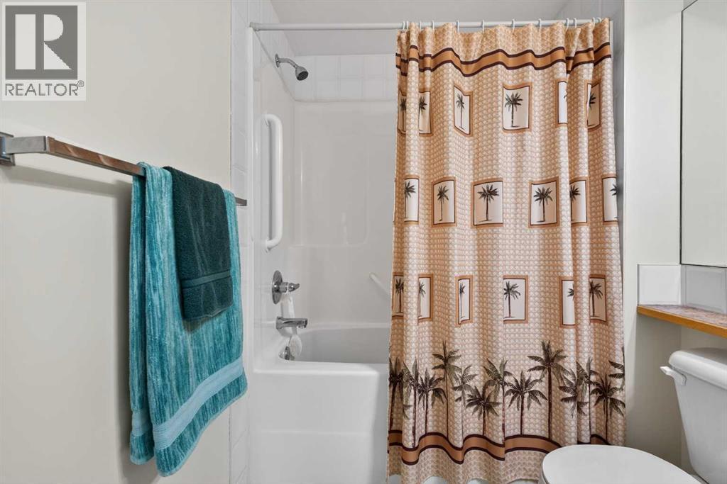 446, 15 Everstone Drive Sw, Calgary, Alberta  T2Y 5B5 - Photo 22 - A2260169