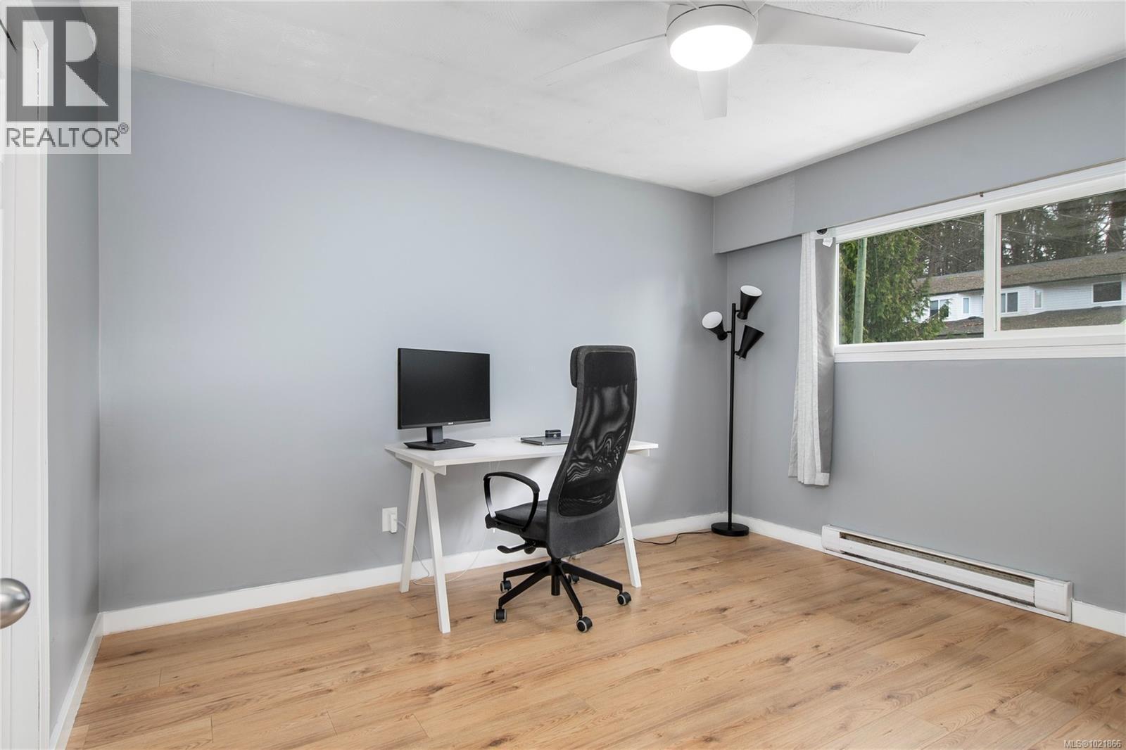 1120 1st St, Courtenay, British Columbia V9N 1A9 - Photo 18 - 1021866