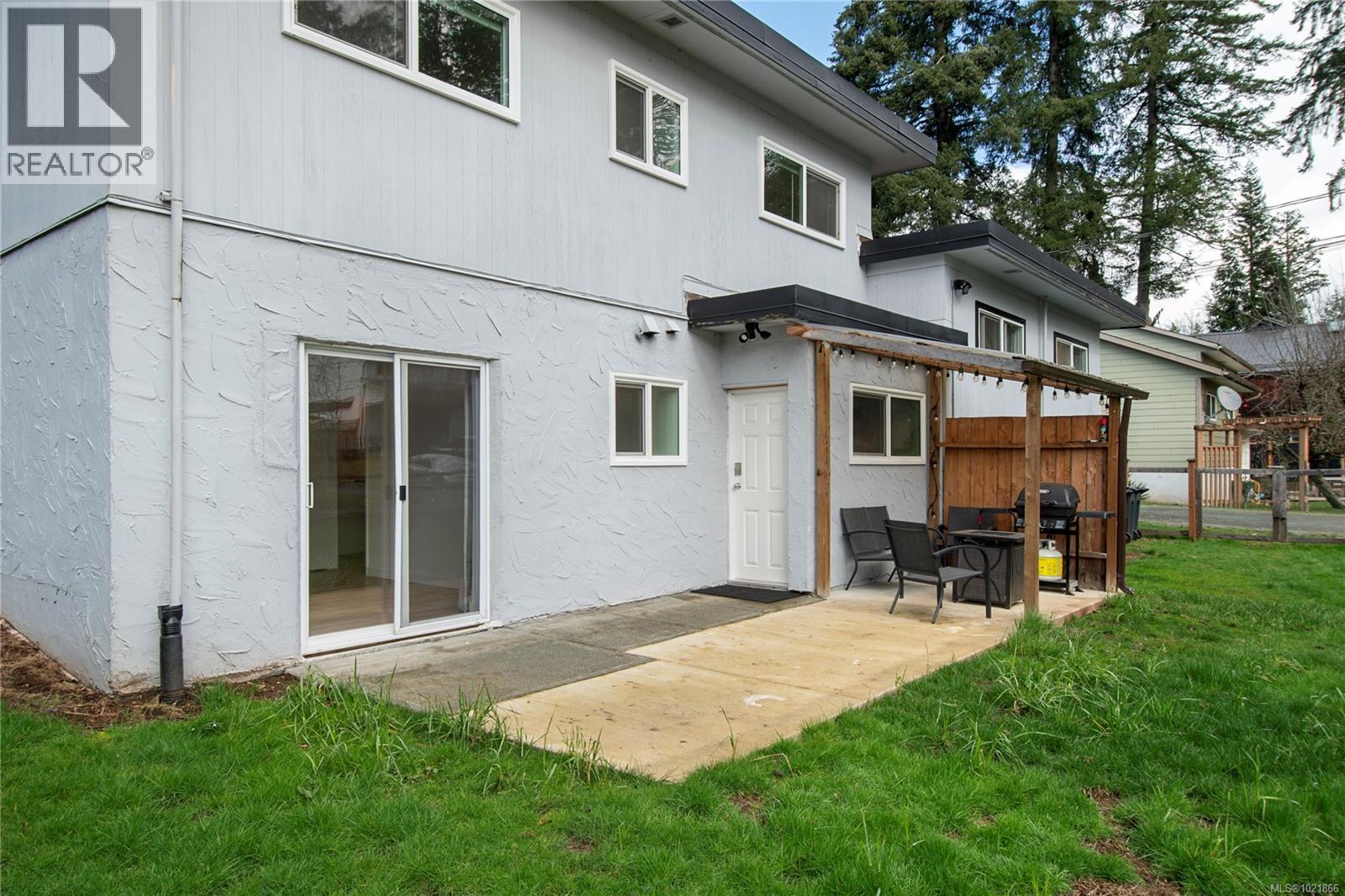 1120 1st St, Courtenay, British Columbia V9N 1A9 - Photo 38 - 1021866