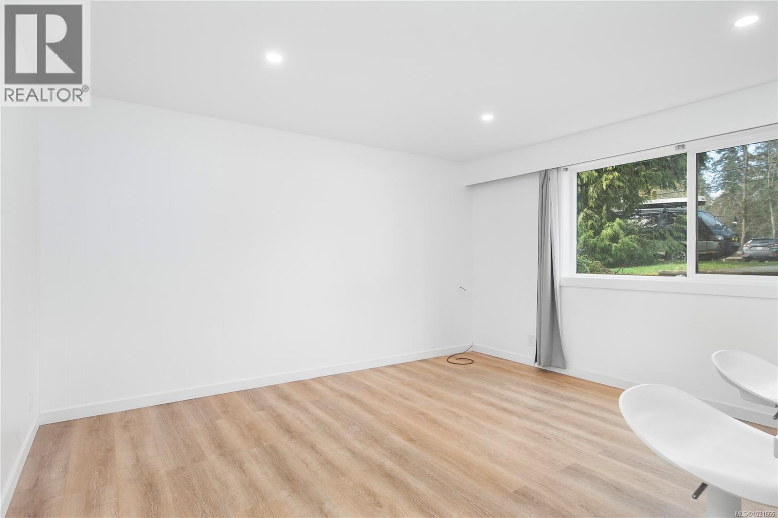 1120 1st St, Courtenay, British Columbia V9N 1A9 - Photo 7 - 1021866