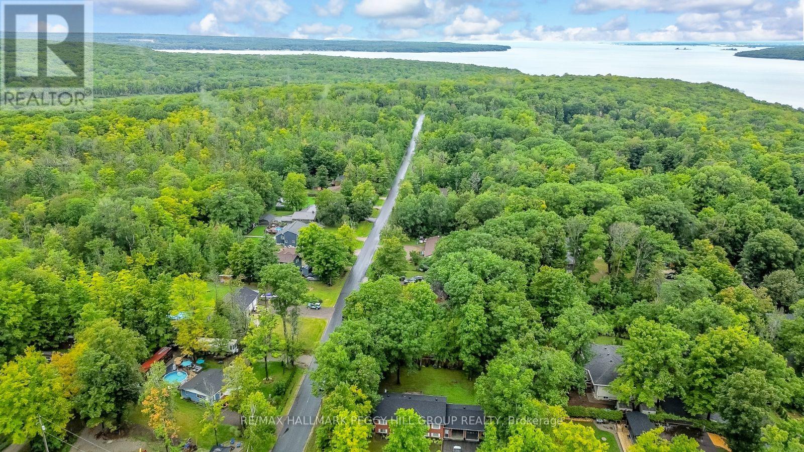 28 Wozniak Road, Penetanguishene, Ontario  L9M 1W5 - Photo 14 - S12476655