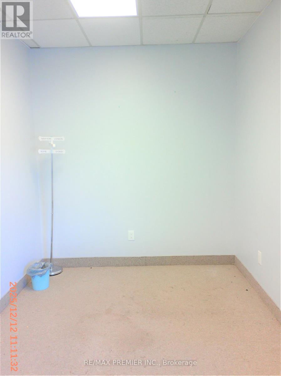 201 - 2200 Martin Grove Road, Toronto, Ontario  M9V 5H9 - Photo 10 - W12520664