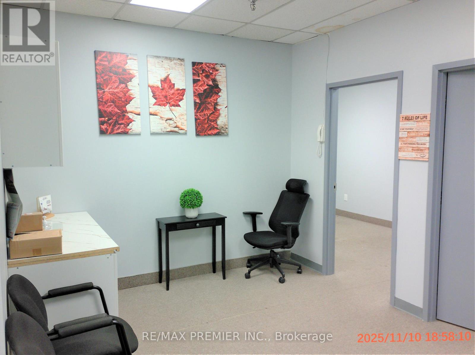 201 - 2200 Martin Grove Road, Toronto, Ontario  M9V 5H9 - Photo 6 - W12520664