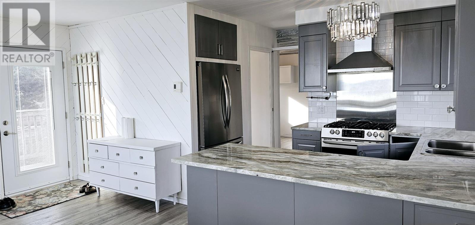 700 East Green Bay Rd, Mcgregor/shuniah, Ontario P7A 0H5 - Photo 3 - TB251156