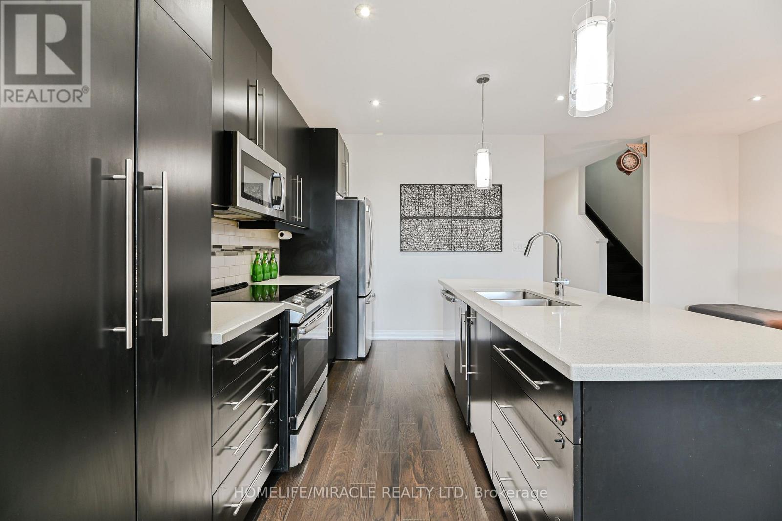 15 - 35 Midhurst Heights, Hamilton, Ontario  L8J 0K9 - Photo 18 - X12630788