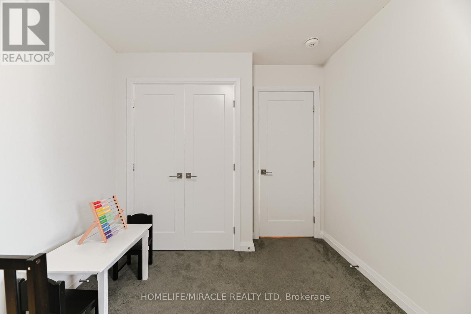 15 - 35 Midhurst Heights, Hamilton, Ontario  L8J 0K9 - Photo 39 - X12630788