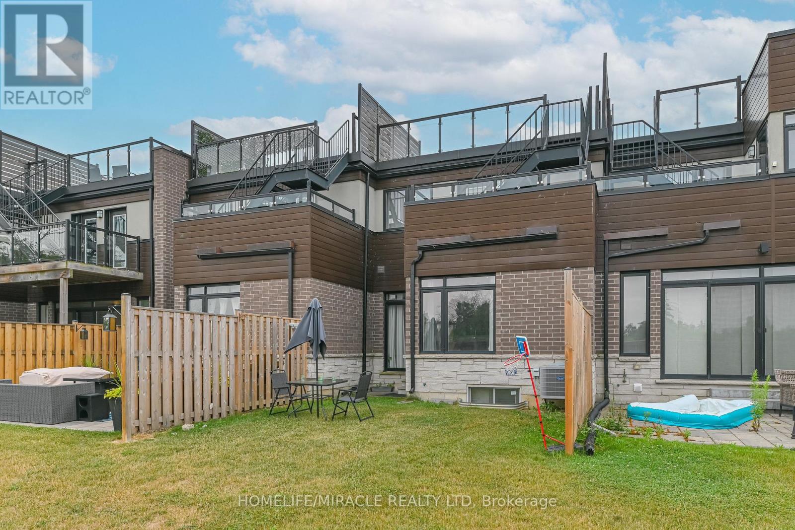 15 - 35 Midhurst Heights, Hamilton, Ontario  L8J 0K9 - Photo 50 - X12630788