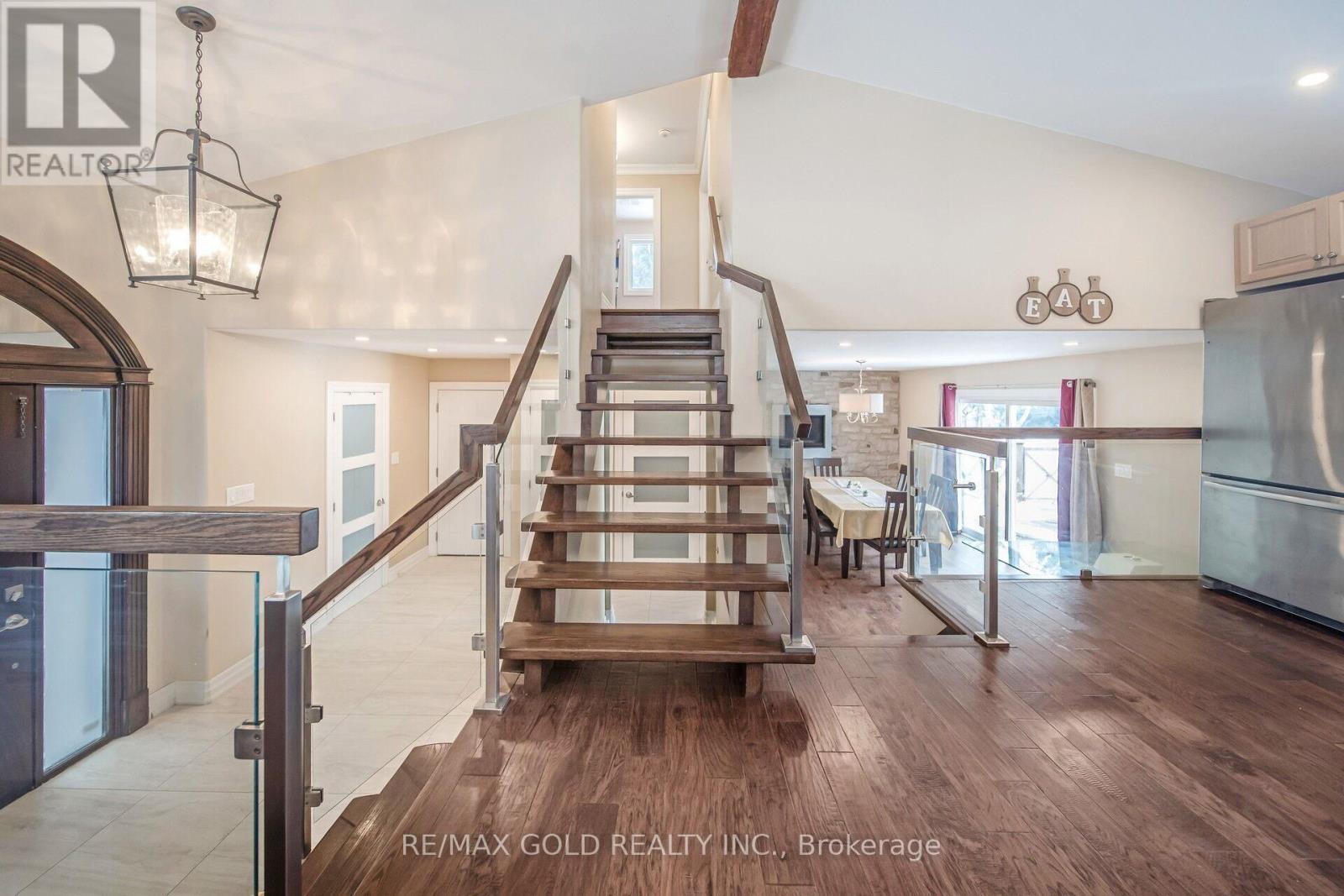 64312 Dufferin County Road, East Garafraxa, Ontario  L9W 7J5 - Photo 22 - X12630802