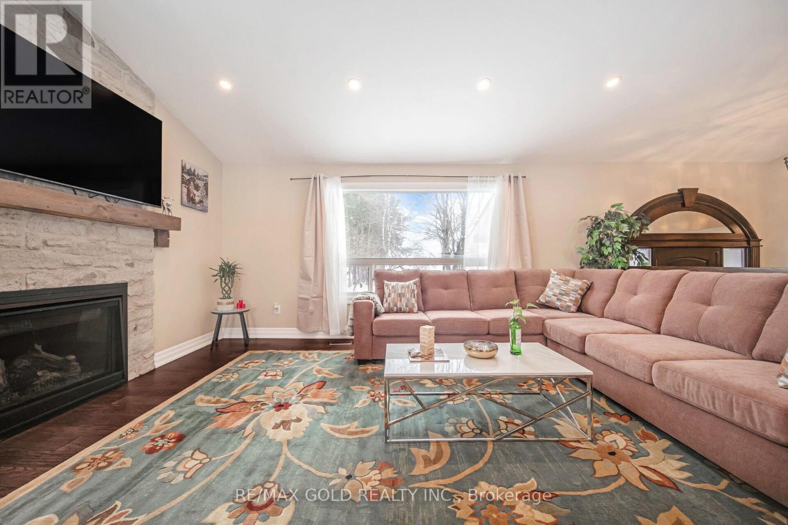 64312 Dufferin County Road, East Garafraxa, Ontario  L9W 7J5 - Photo 9 - X12630802