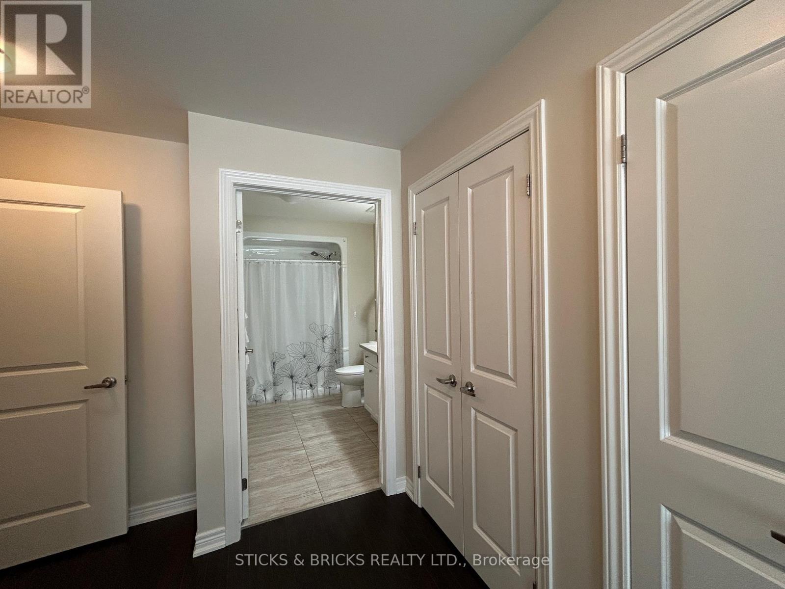 4611 Pettit Avenue, Niagara Falls (Morrison), Ontario  L2E 0B2 - Photo 13 - X12630884