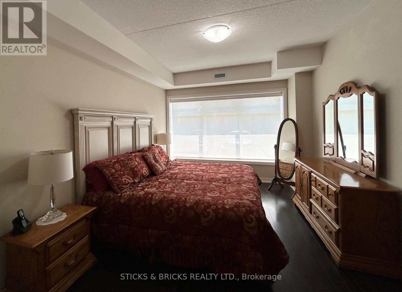 4611 Pettit Avenue, Niagara Falls (Morrison), Ontario  L2E 0B2 - Photo 14 - X12630884