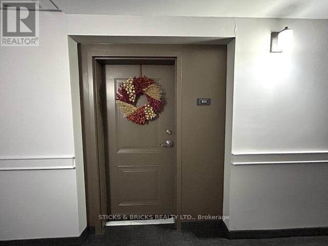 4611 Pettit Avenue, Niagara Falls (Morrison), Ontario  L2E 0B2 - Photo 3 - X12630884