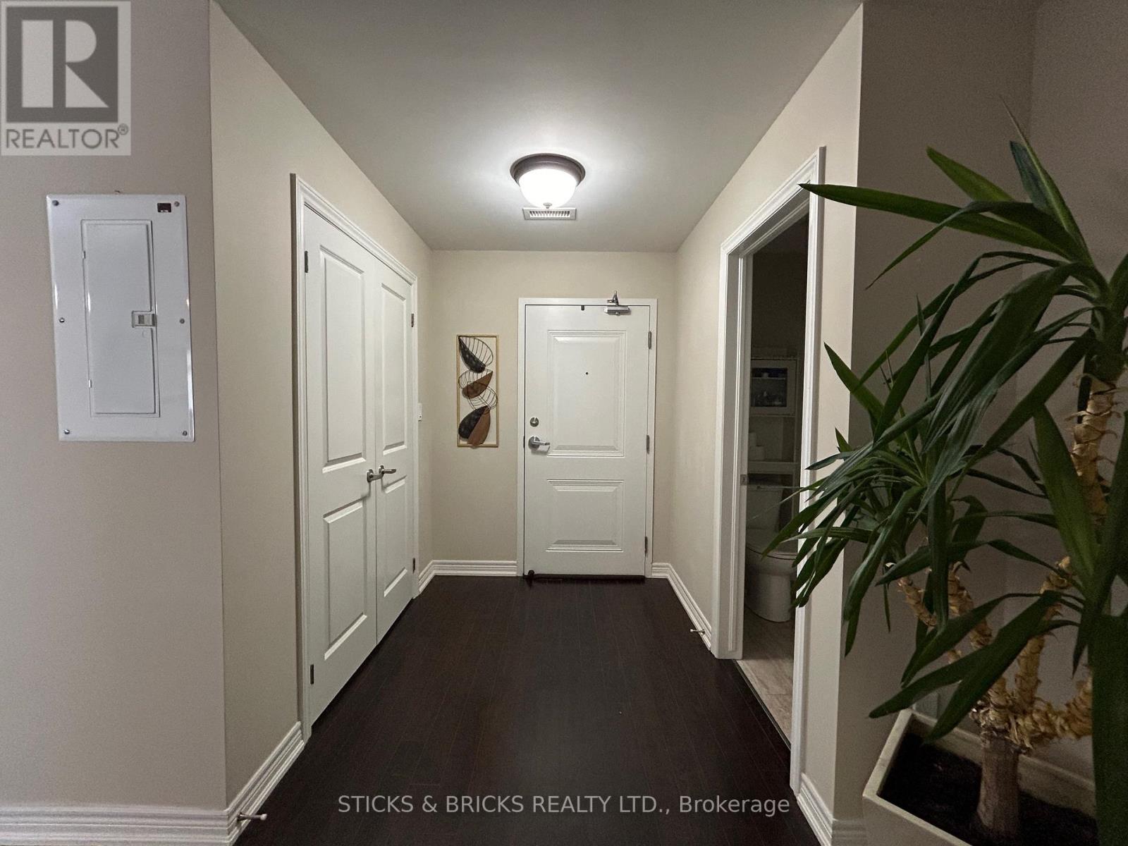 4611 Pettit Avenue, Niagara Falls (Morrison), Ontario  L2E 0B2 - Photo 6 - X12630884