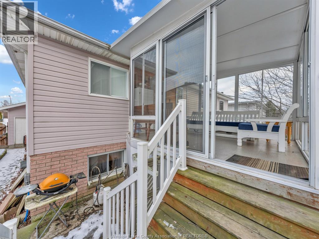 3755 Holburn, Windsor, Ontario N9E 4S9 - Photo 13 - 25031637