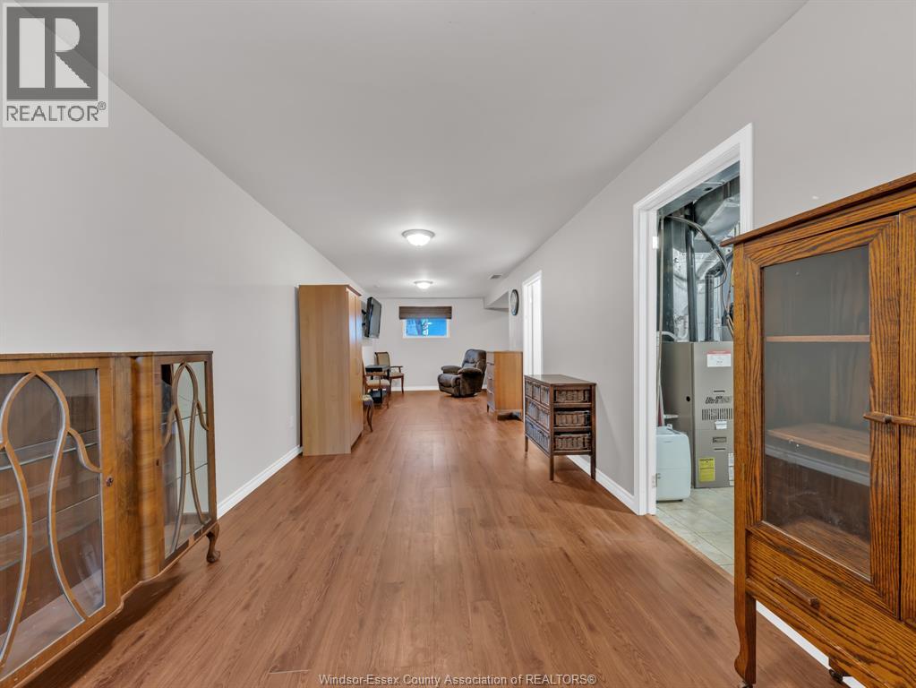 3755 Holburn, Windsor, Ontario N9E 4S9 - Photo 19 - 25031637