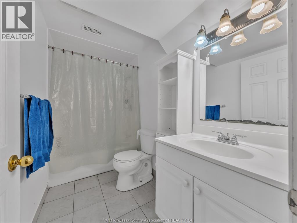 3755 Holburn, Windsor, Ontario N9E 4S9 - Photo 22 - 25031637
