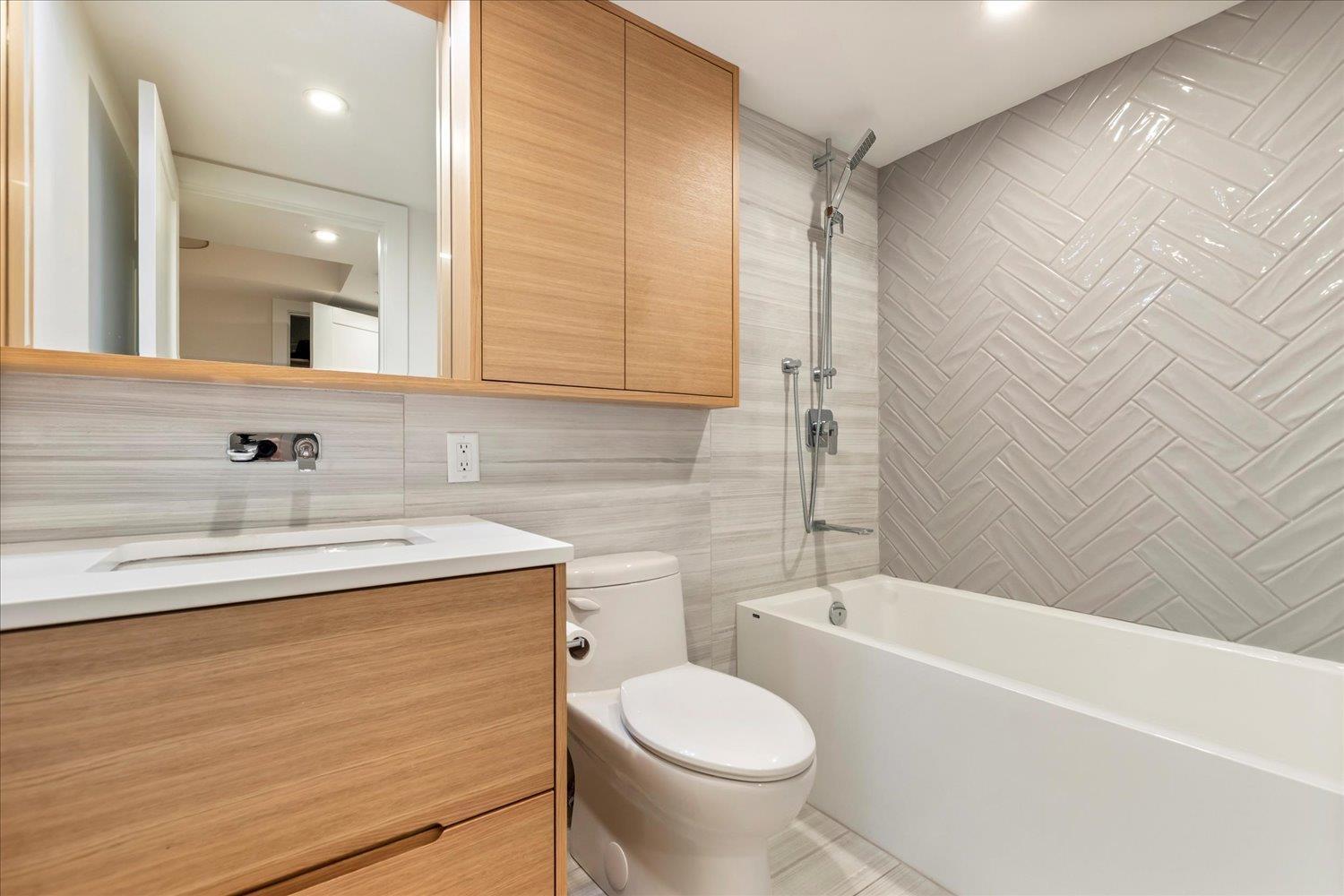 504 32330 South Fraser Way, Abbotsford, British Columbia  V2T 1X1 - Photo 29 - R3073497