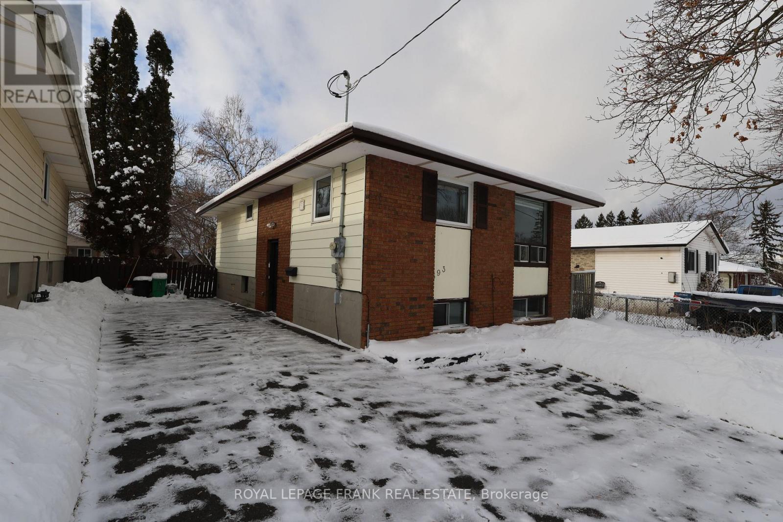 393 SOUTHPARK DRIVE, Peterborough, Ontario